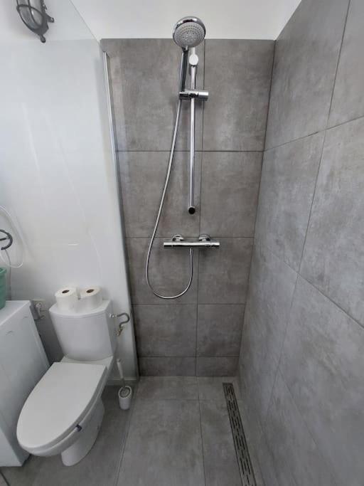 Le Voltaire - T2 Neuf Face Pyrenees Apartamento Tarbes Exterior foto